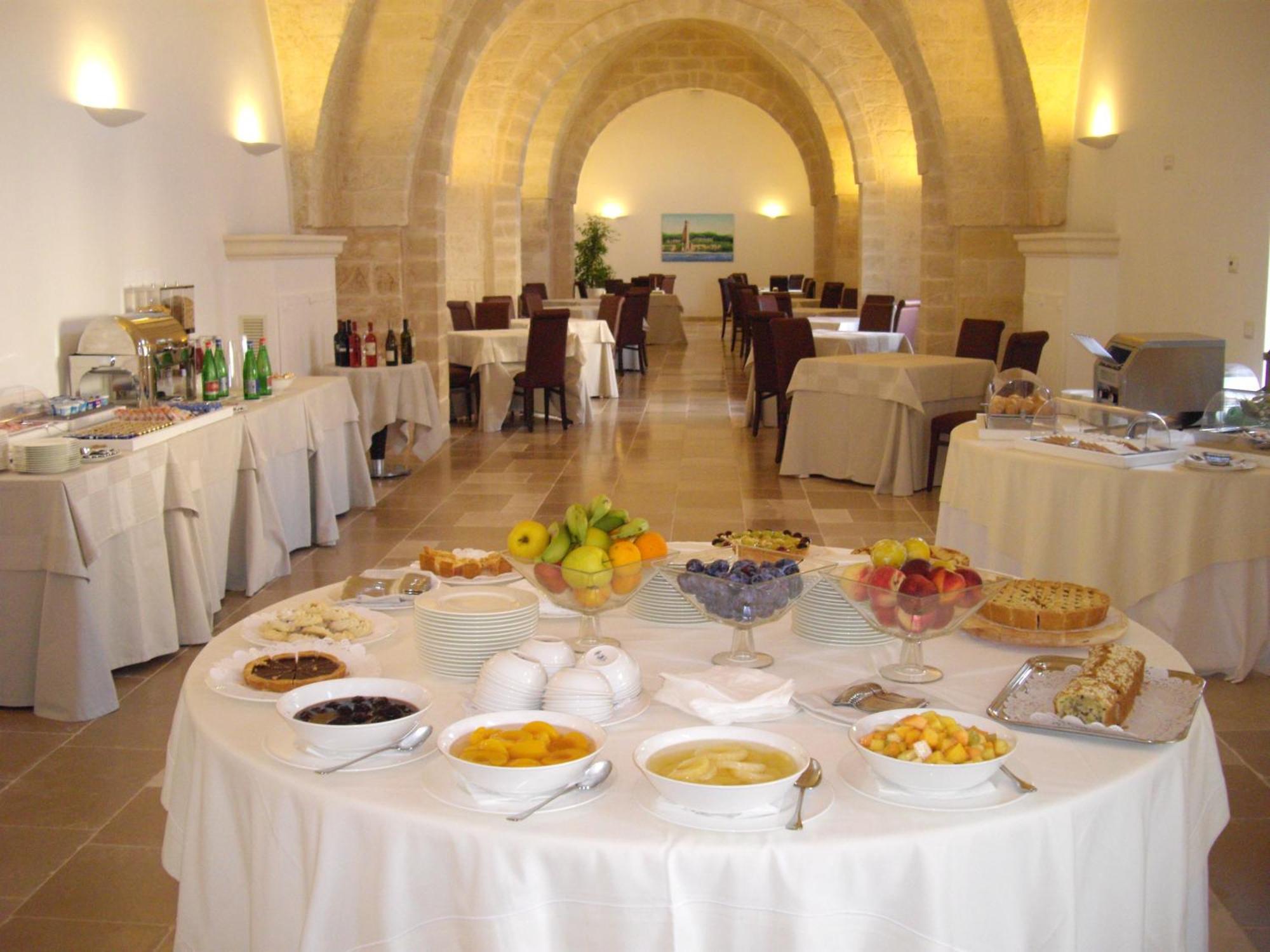 Relais Masseria Caselli Carovigno Exterior foto