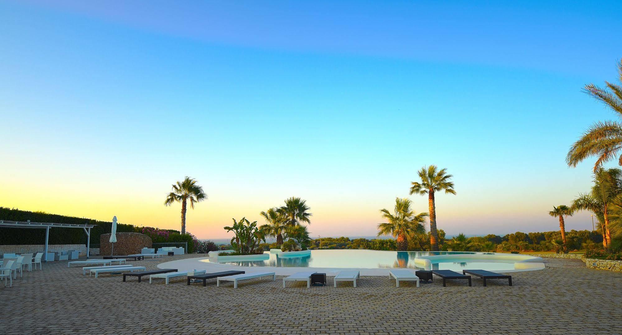 Relais Masseria Caselli Carovigno Exterior foto