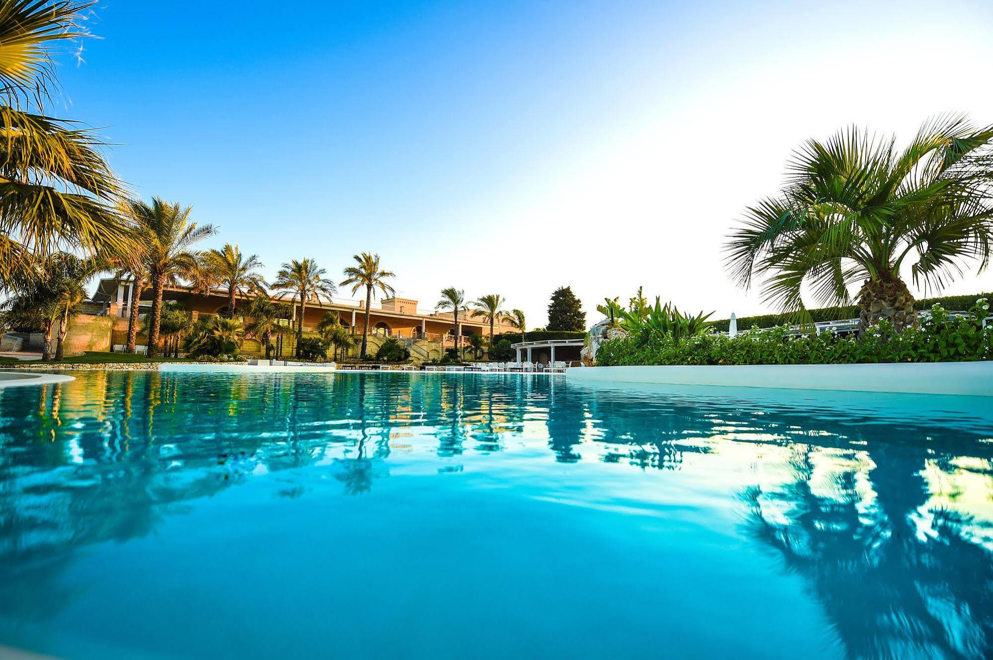 Relais Masseria Caselli Carovigno Exterior foto